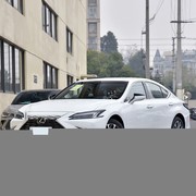 30万内三款中大型轿车对决：豪华、智能与家用如何兼得