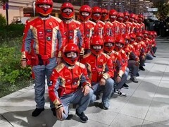 京东外卖新工服曝光 红色赛车风引热议