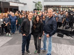 Xbox新CEO夏尔马确认短期维持多平台战略，强调审慎评估与数据驱动优化