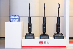 从行业领跑到技术进阶！石头A30 Pro Steam 3.0 “蒸热双洗”重塑清洁天花板