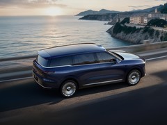 9系旗舰SUV，智能化“天花板”在哪？