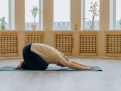 全家共用党腰酸又怕冷不想买两条；理疗护腰带要看日常功能搭配