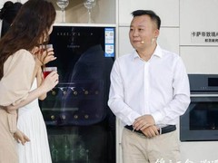 新鲜场景无处不在，卡萨帝AI平嵌冰吧亮相央视直播
