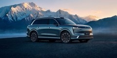 高安全性新能源SUV横评：魏牌V9X、问界M9、理想L9深度解析