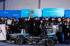 拓竹3D打印机亮相方程式大赛，“赛级”实力刷新制造体验