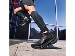 李宁吾适5男跑鞋234元