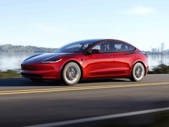 新款特斯拉Model 3上市，四款配置售23.55万起