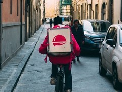 阿里京东美团外卖大战烧钱超千亿