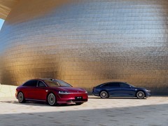 享界S9正式交付：鸿蒙智行发布新款旗舰轿车交付周期与配置详情