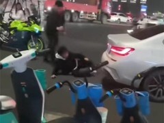 张雪机车力挺用户维权：宝马别车打人事件绝不私了