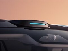 东风奕派M8全球首发：舱内激光雷达配话题蓝灯，技术与用户感知双驱动