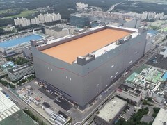 SK海力士拟扩产通用DRAM 2026年目标月产7万片晶圆