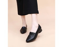 棉忆薇中年女士浅口防滑皮鞋49.9元