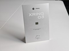 小米玄戒O3纪念品开箱：真芯片嵌入其中，小米18 Fold首发搭载