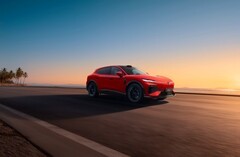 试驾岚图追光 S：20-30万华为高阶智驾 SUV，这车值得买