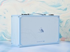 一加 Ace 6T原神神里绫华定制版上手：定制，还得看一加