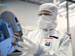 英特尔14A制程获客户认可，High-NA EUV引领代工突破