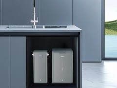 海尔净水首创自净化滤芯，寿命8年行业最长