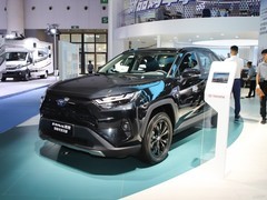 油混 SUV 哪个好？2026 年 5 款高品质主流车型推荐