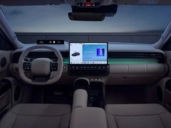 现代汽车推无仪表盘智能座舱：2027款伊兰特等入门车型取消数字仪表