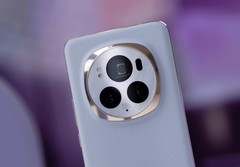 荣耀“跳水王”，16GB+512GB下跌3000元，100倍变焦+卫星通信