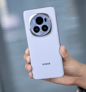 荣耀“跳水王”，16GB+512GB下跌3000元，100倍变焦+卫星通信