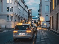 2025年电动车真的适合所有人吗？