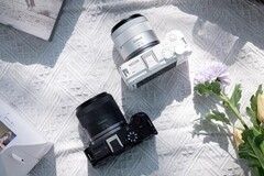 对焦快准，颜值能打！佳能R50V：高画质滤镜直出，人像Vlog全拿下