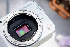 对焦快准，颜值能打！佳能R50V：高画质滤镜直出，人像Vlog全拿下