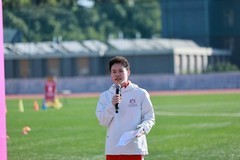 谢思埸现身广州斐特思学校 彰显国际学校的素质教育融合