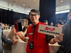 全球3C新品京东首发 来京东先人一步入手MWC2026同款手机