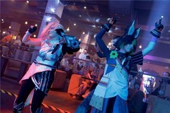 莫斯科举办首届电子游戏之夜 经典复古氛围下的宏大赛事