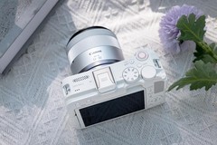 2025年拍照效果好相机：6000元价位，佳能R50V的疾速对焦与色彩玄学