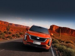豪华SUV怎么选？凯迪拉克XT5 PHEV、奥迪Q5L、宝马X3、沃尔沃XC70横向对比