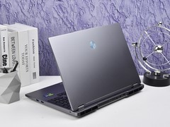 同配置比别家便宜1000块！体验机械革命耀世16 Ultra