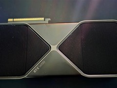 用户售出RTX 5090转投AMD RX 9070 XT，因功耗高、需求低、能效优