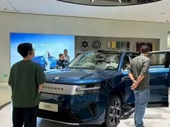 小米澎程系列上市4分钟锁单破万辆，线下门店订单火爆、现车抢购一空