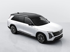 上汽通用国产凯迪拉克Vistiq纯电SUV亮相，续航482公里+4秒破百