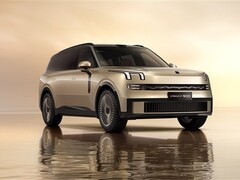 领克900大五座SUV官图发布：旗舰电混大五座，空间与豪华再升级