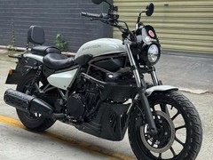 川崎Eliminator 500价格下调万元，新款将至引热议