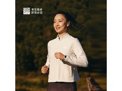 必迈女性秋季运动夹克低至76元！