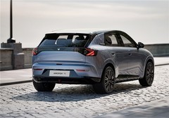 每周车圈新鲜事：新日产轩逸官图发布|极狐T1上市|小鹏G7增程版亮相