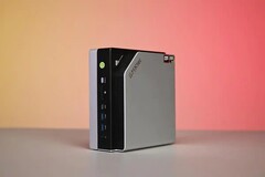 从机柜到桌面AI超算：迷你电脑50年进化史