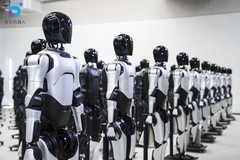 智元第5000台通用具身机器人量产下线，灵犀X2交付黄晓明工作室