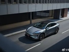 新款智界R7渲染图曝光