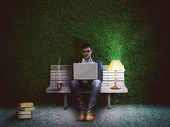 AI编程爆发式渗透企业开发，成本高企与质量瓶颈凸显替代局限