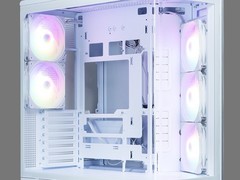 思民发布全景侧透中塔机箱P60