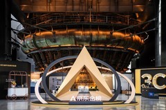 金榜加冕！影驰RTX 5080金属大师黑金版OC显卡斩获京东2025年度显卡品质金奖