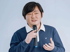 张雪现身MXGP上海站：以60分哲学诠释普通人理性成长观