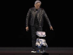 富士康携手英伟达在美部署人形机器人打造AI智造新标杆